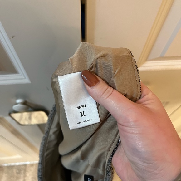 Express Outlet Marled Lined Skirt Size XL - Picture 7 of 12